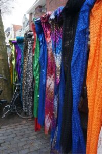 Shinny Fashion fabrics on fabric market