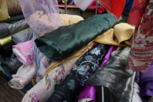 Fashionable fabrics on fabric market