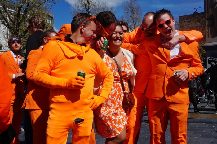 A true Dutch party - King's Day in Rotterdam