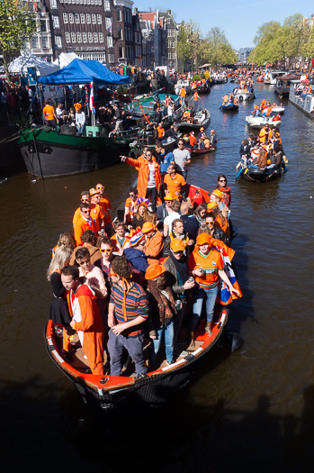 Visit Holland on the Dutch King's Day by boat