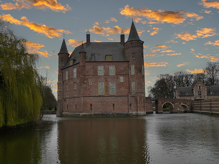 Beautiful castles: Castle Heeswijk