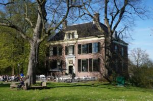 Castle Rhijnauwen - Amelisweerd - StayOkay - Utrecht